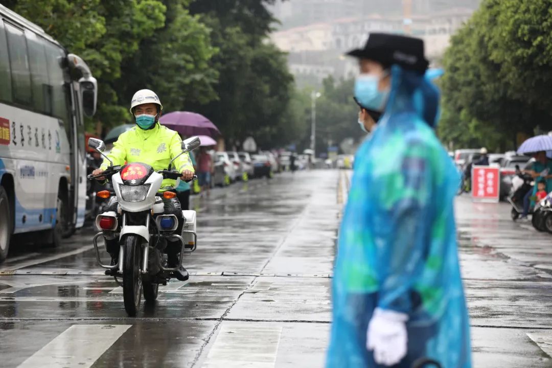 福建泉州安溪铁骑护航,安溪公安助力高考