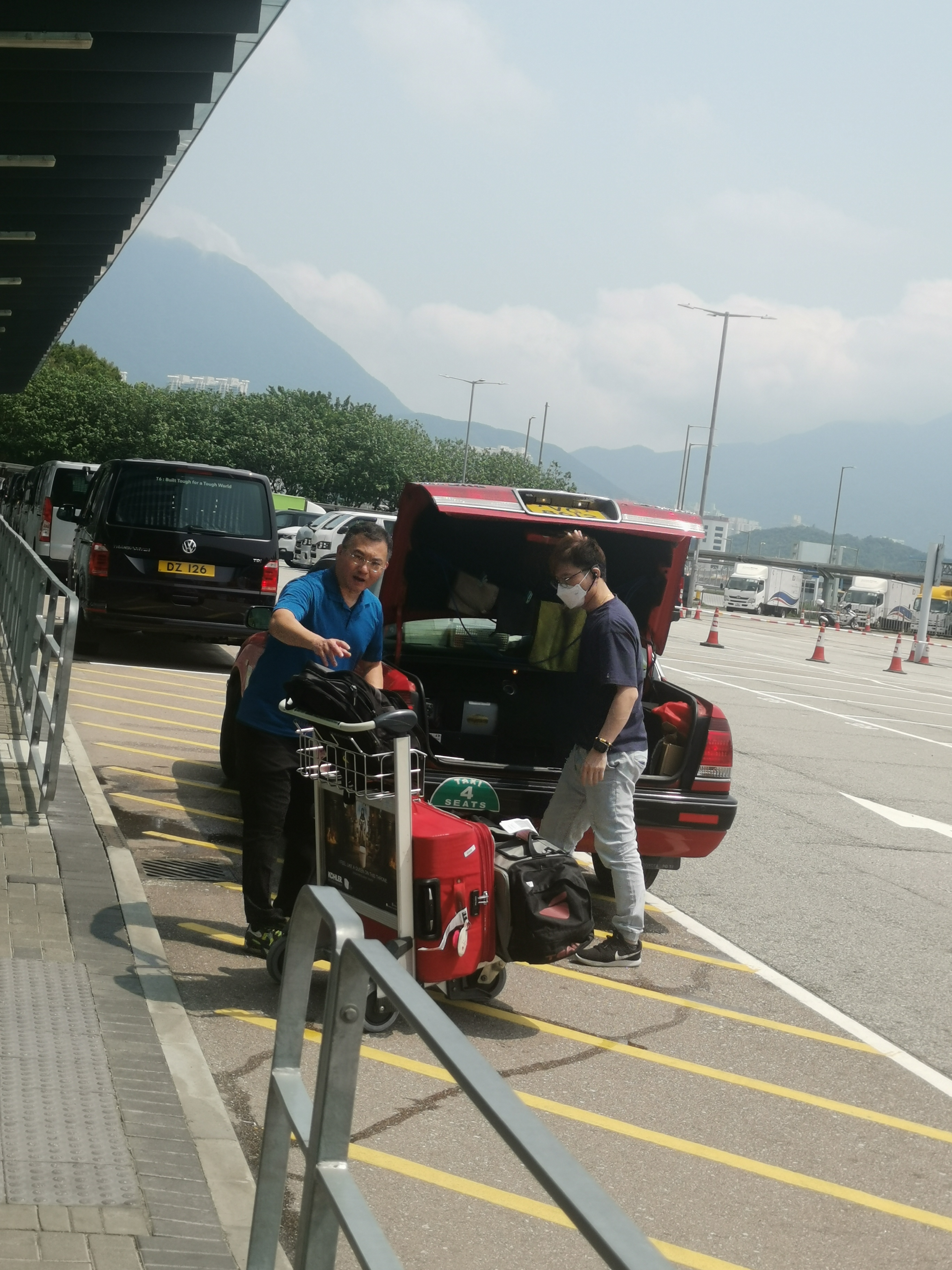 香港机场接机服务价格,香港国际机场贵宾接机服务