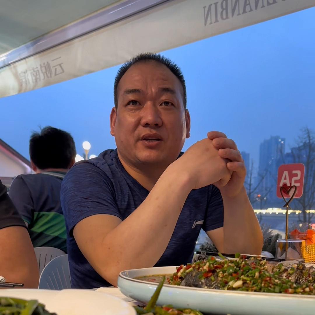 有兴趣的可以听完，了解90个平的面庄怎么年赚500万的...