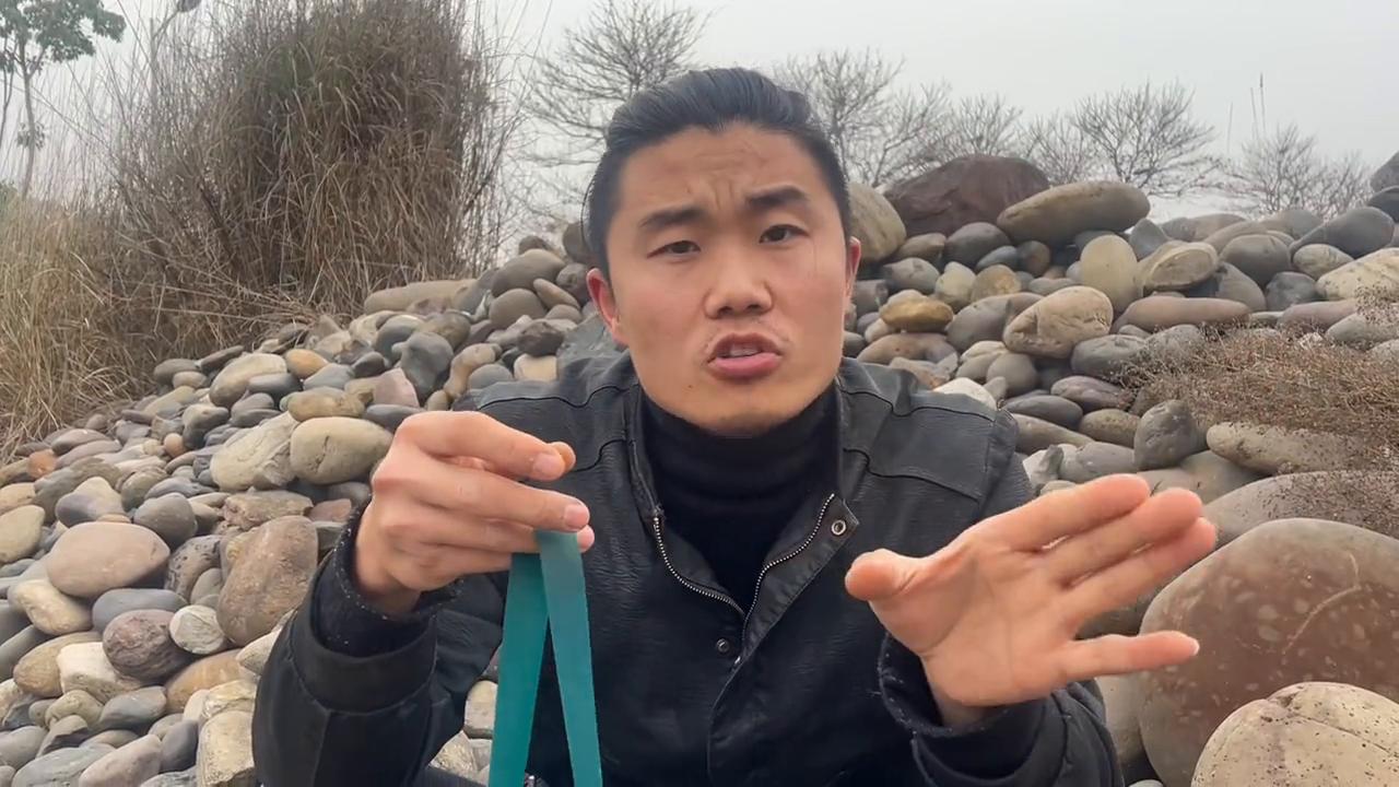 今天详细跟你们讲解皮筋为什么会有横纹断裂#牛尾巴叉叉