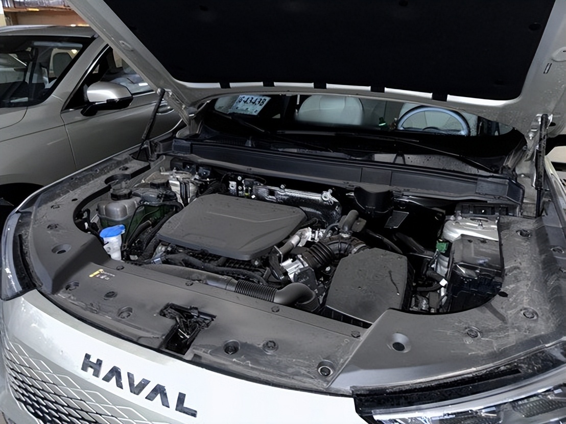 哈弗枭龙max四驱智能旗舰版实测,哈弗枭龙max在城市中试驾感受