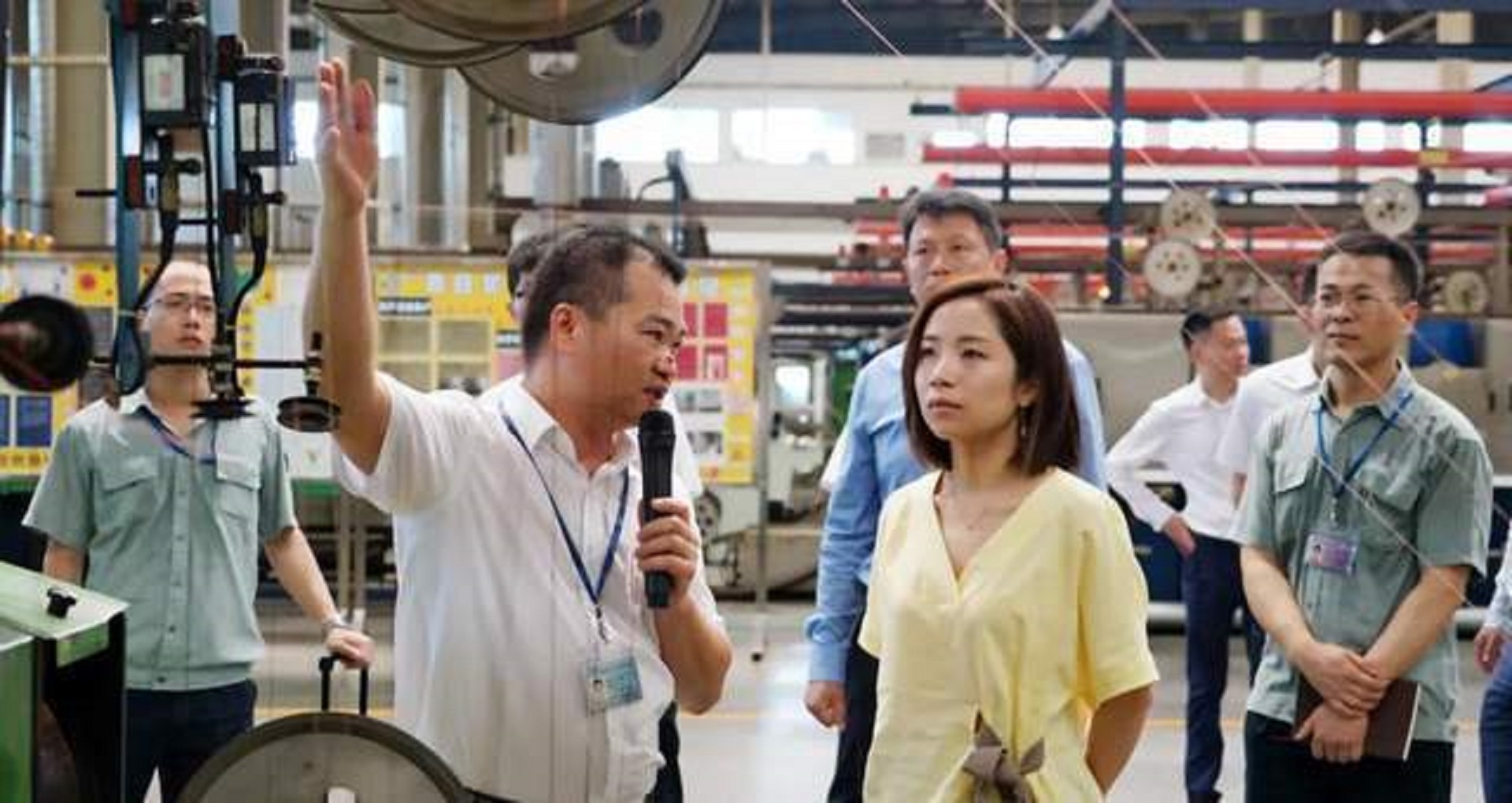 浙江绍兴“80后”姑娘：控制36家企业，一年进账430.458亿