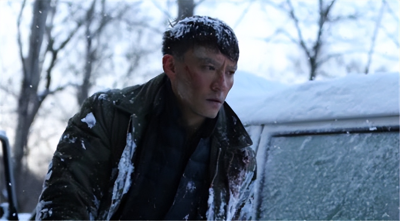 内蒙古呼伦贝尔车辆被困暴风雪,内蒙古暴风雪2010