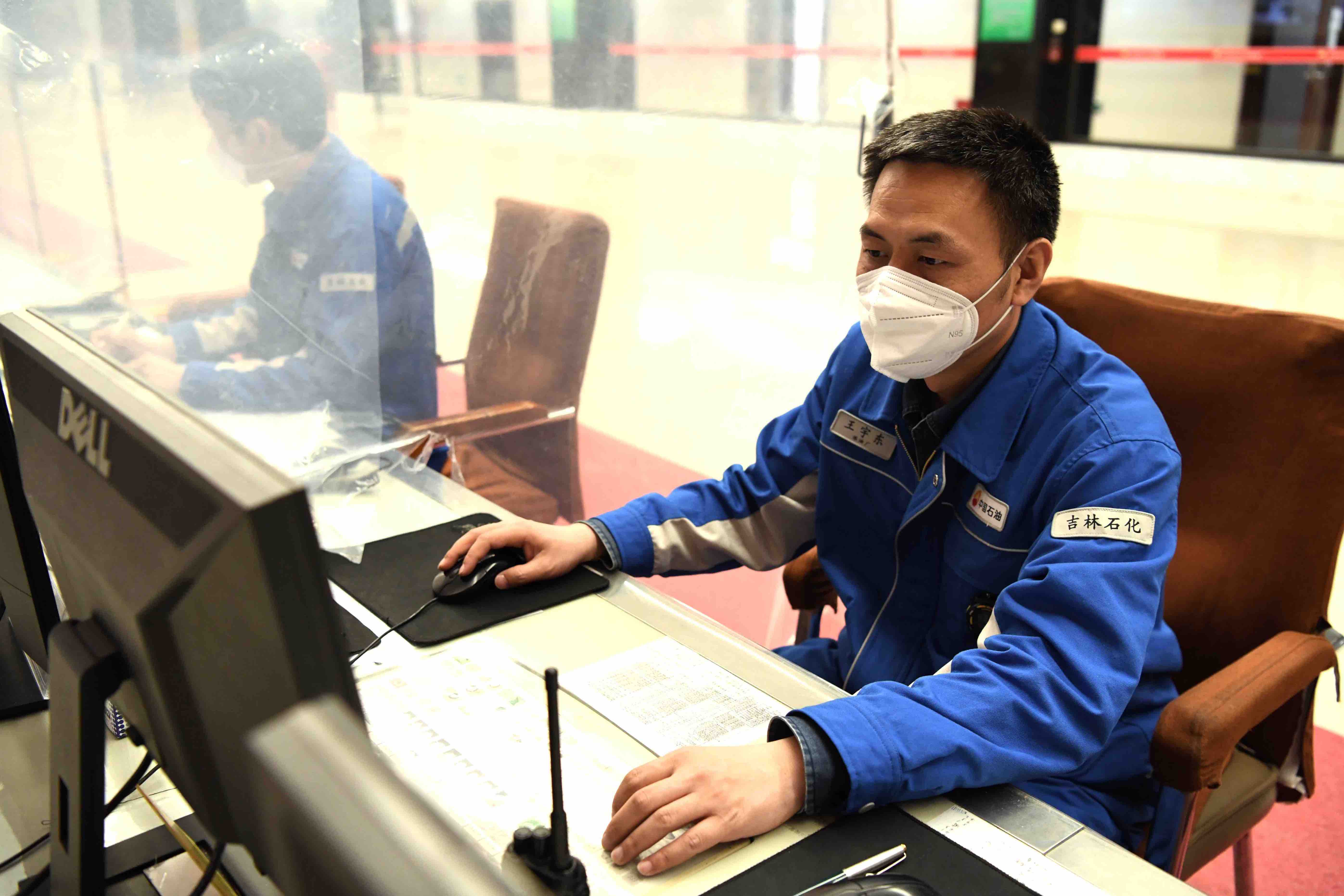 吉林石化年产值是多少,吉林石化丙烯腈厂月收入