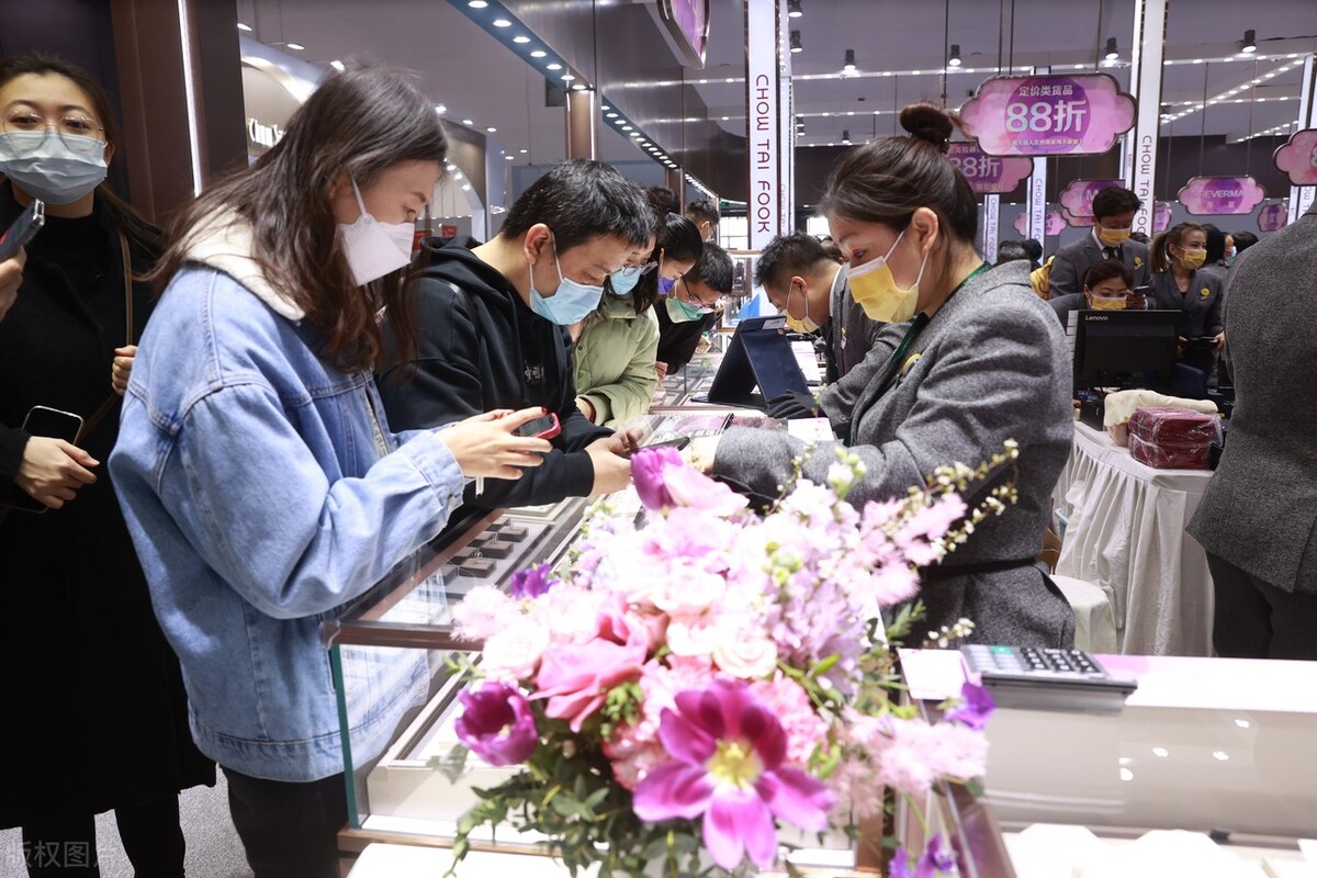 低价钻戒和高价钻戒的区别,3万多的钻戒是什么档次