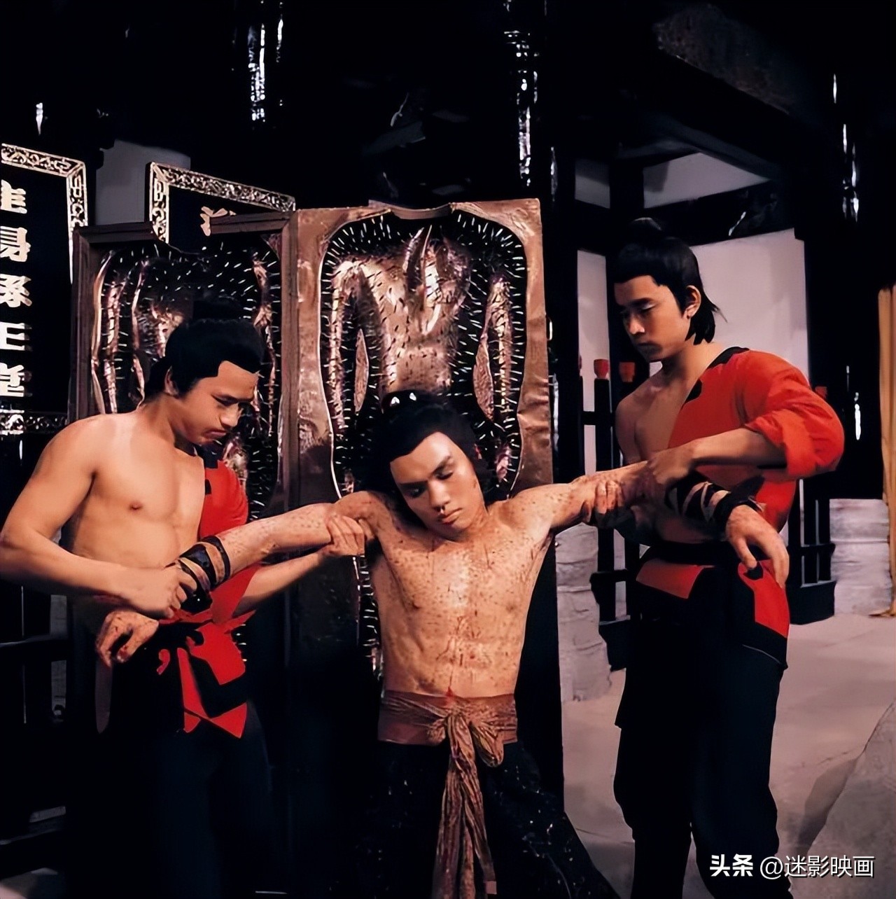 33年前的*力暴**美学功夫片，香港邪典武侠五毒改编，曾经轰动中国