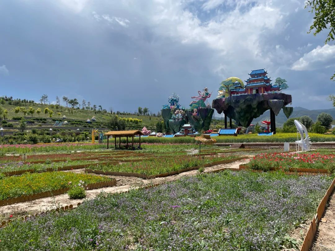 不出兰州，最快半小时到达！这个夏天，总要来趟榆中吧！