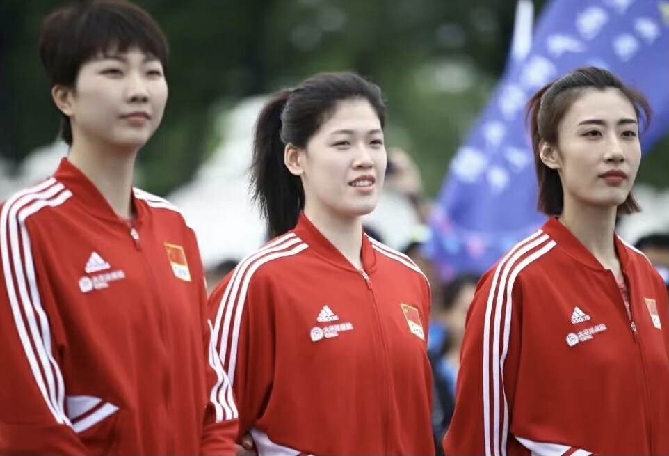 国际排联评价朱婷,女排名将朱婷再获国际排联盛赞