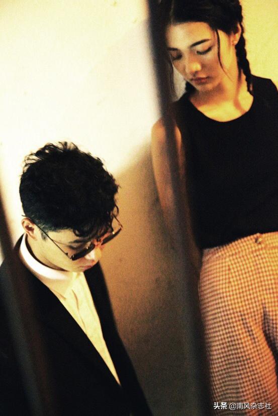 她终于如愿以偿，被他拥进怀中