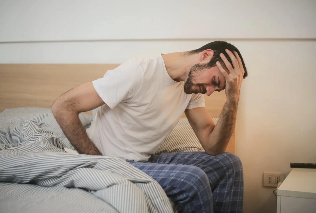 基于“伏邪学说”，探讨中医对慢性萎缩性胃炎的治疗方法