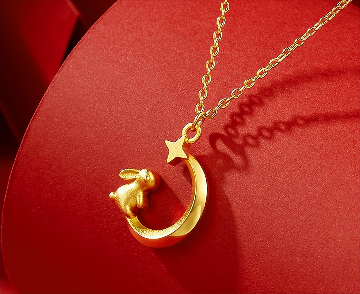 快过年了买什么珠宝,黄金首饰多少克怎么买最划算