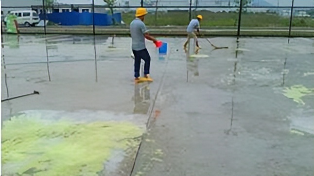 篮球场地面硅pu多少钱一平方,篮球场塑胶地面硅pu