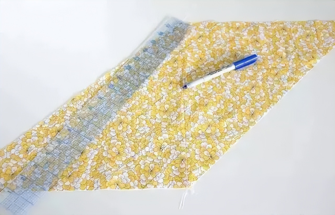 缝纫必看小妙招，省布包边条的裁剪方法，你一定要学学！