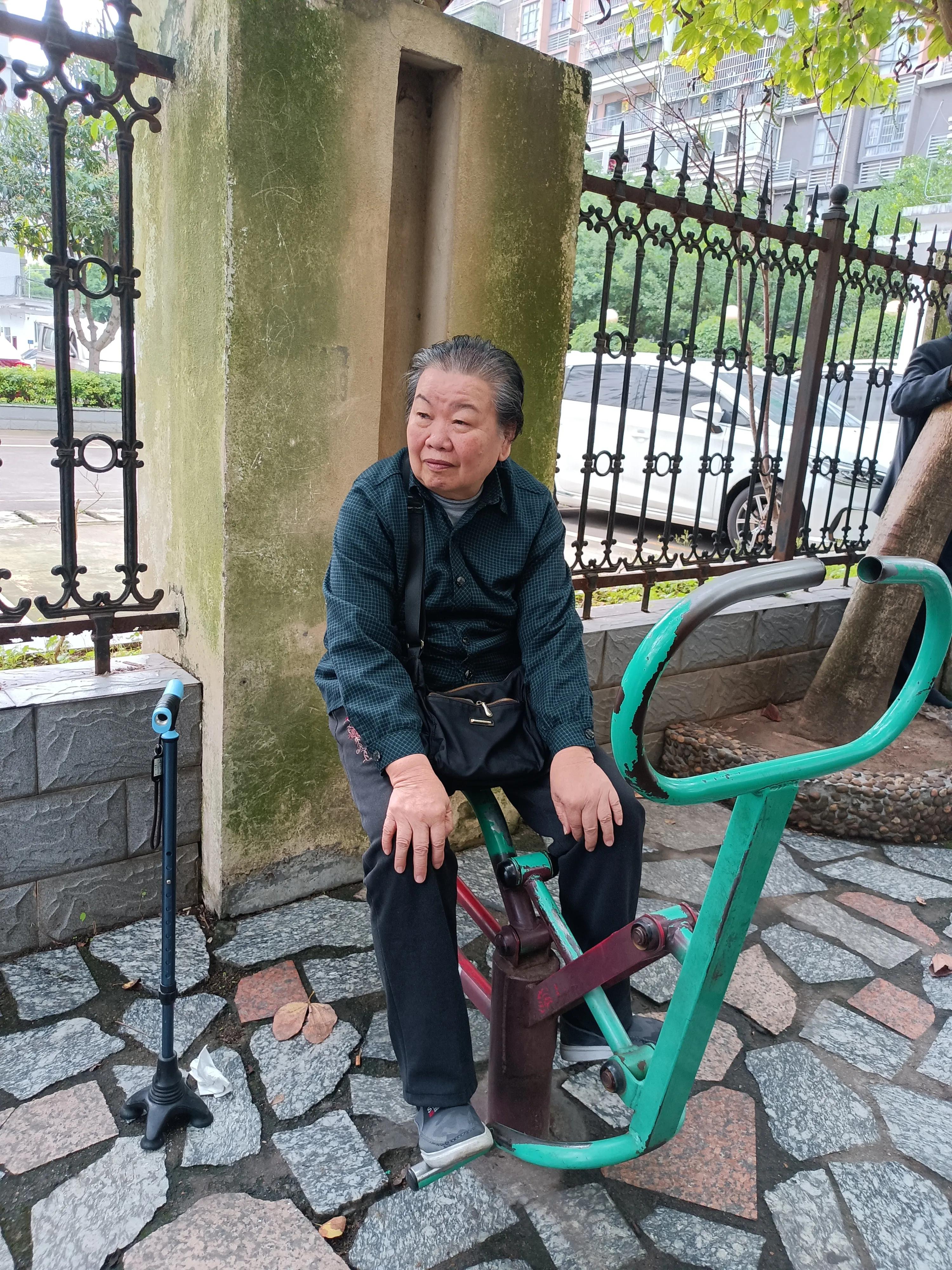 健身房有哪些器械适合60岁人锻炼,60岁人适合锻炼什么健身器械