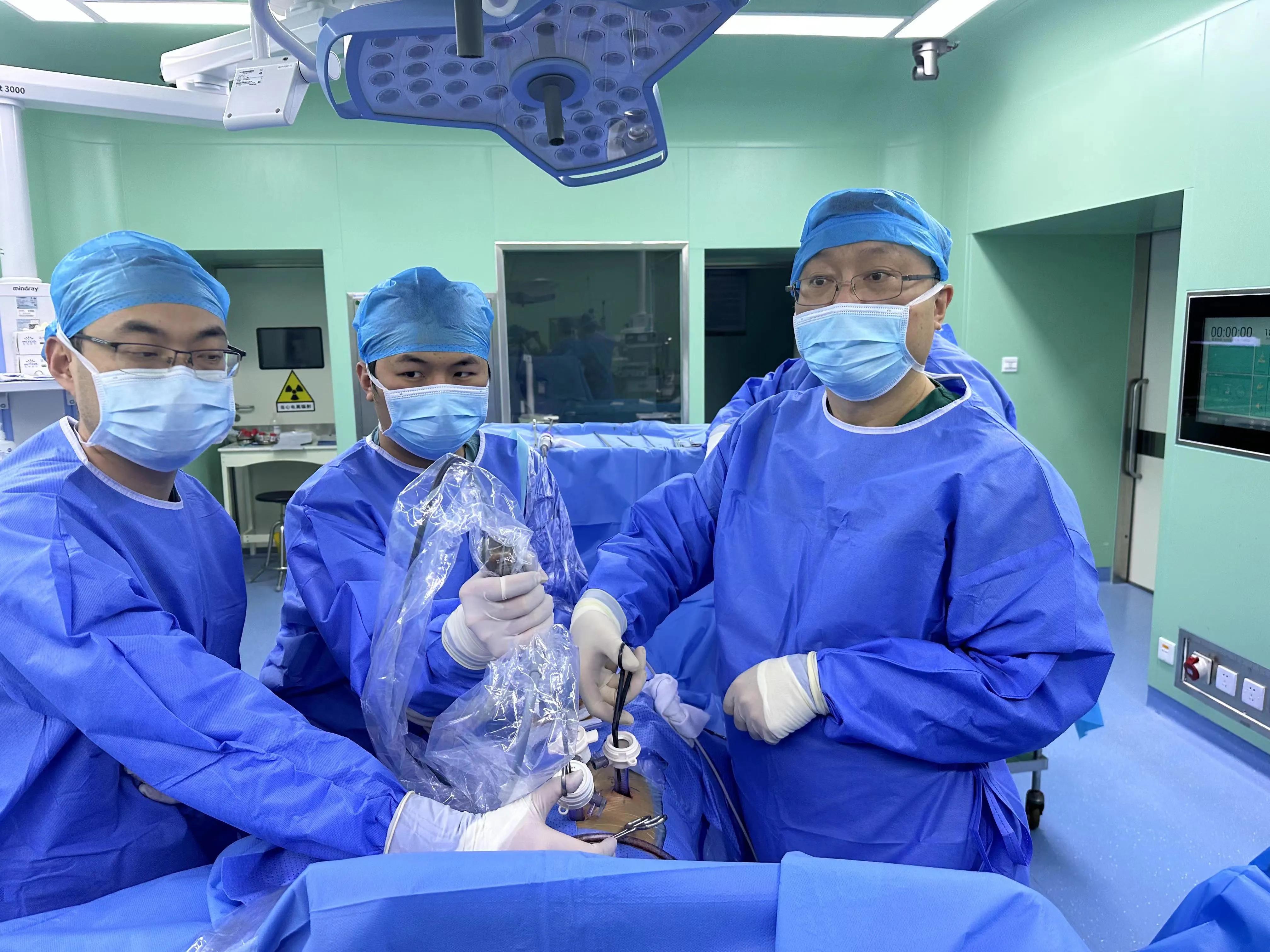 脊柱感染疾病,脊柱感染症状及治疗方法