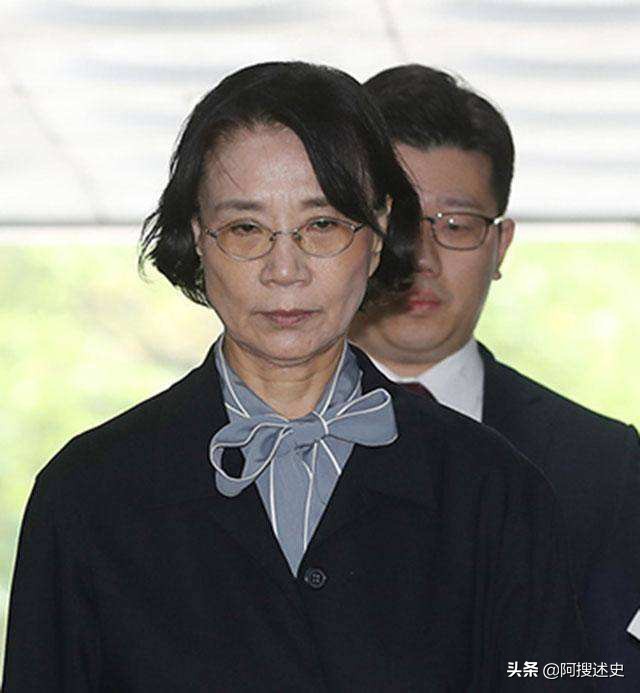 韩国富家千金打骂家里的佣人,韩国富家千金欺负家里的小保姆