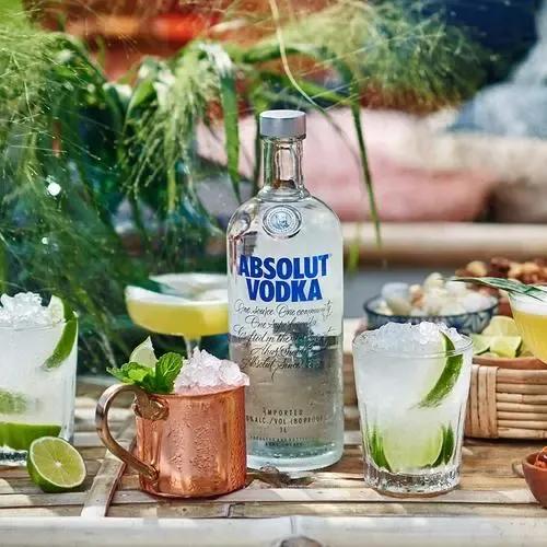 100人民币在世界各国的价值,100元人民币在各国价值清单