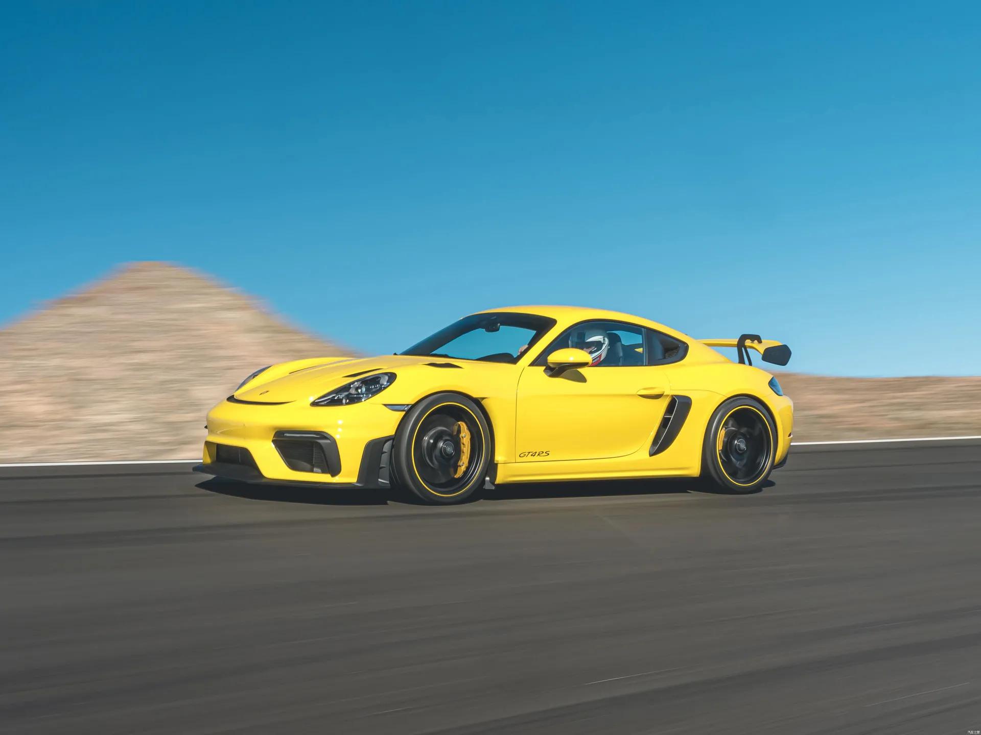 保时捷718boxster2.5t2022新款敞篷,奥迪tt敞篷和保时捷718boxster