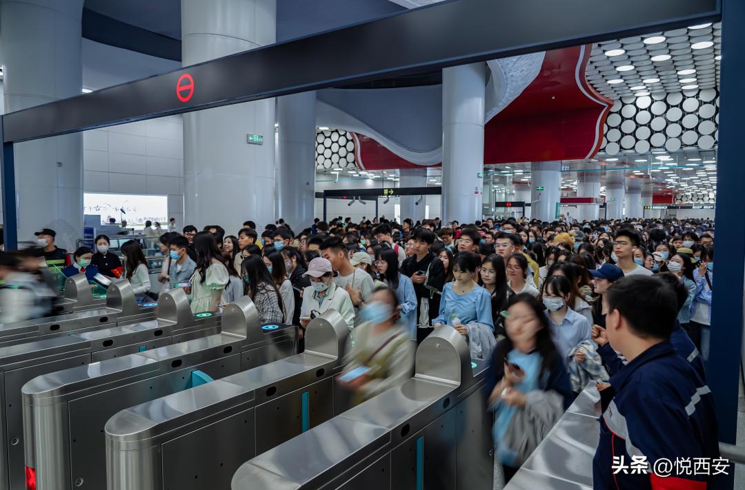 林俊杰薛之谦五月天演唱会,林俊杰薛之谦梦幻联动演唱会