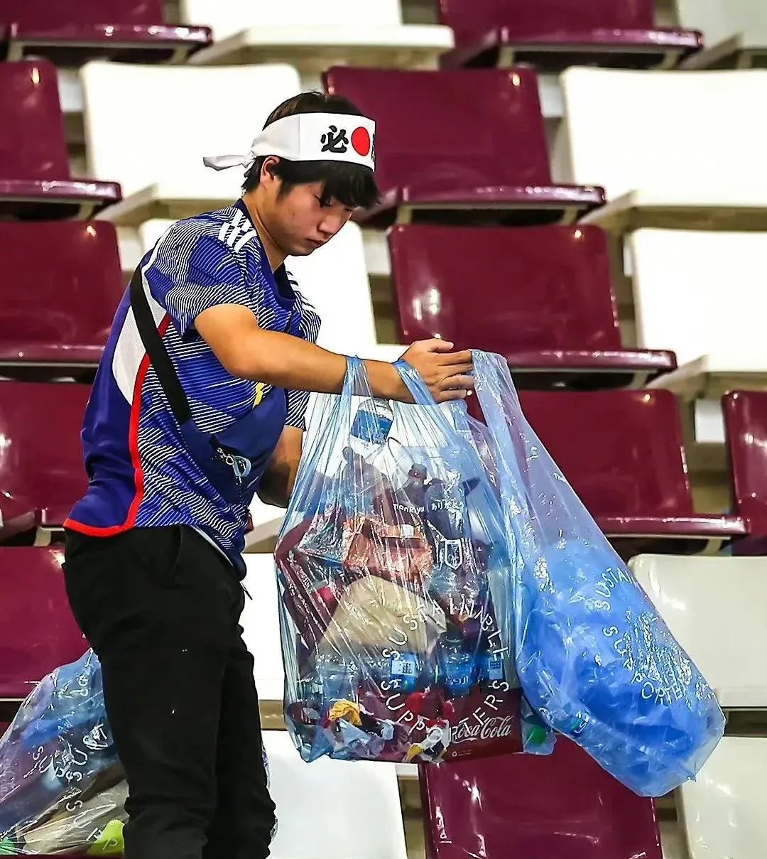 日本队赢了球迷的反应,日本队赢了我国球迷反应