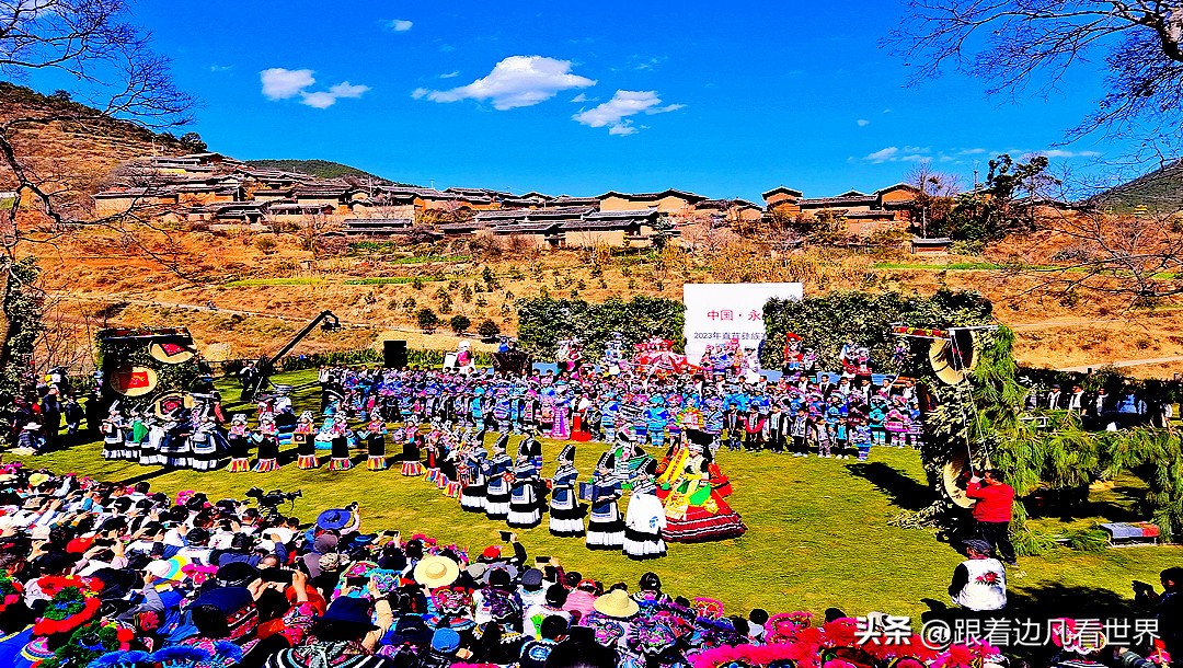 千年彝装，一赛千年“世界最古老的乡村T台”