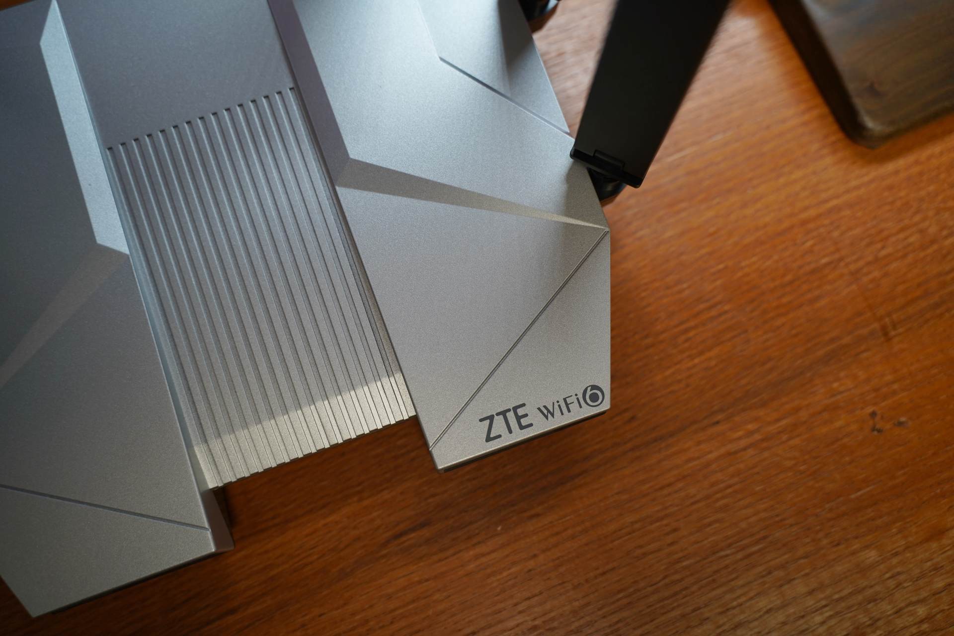 中兴路由器ax5400pro和ax5400评测,中兴zte-ax5400pro双频千兆路由器