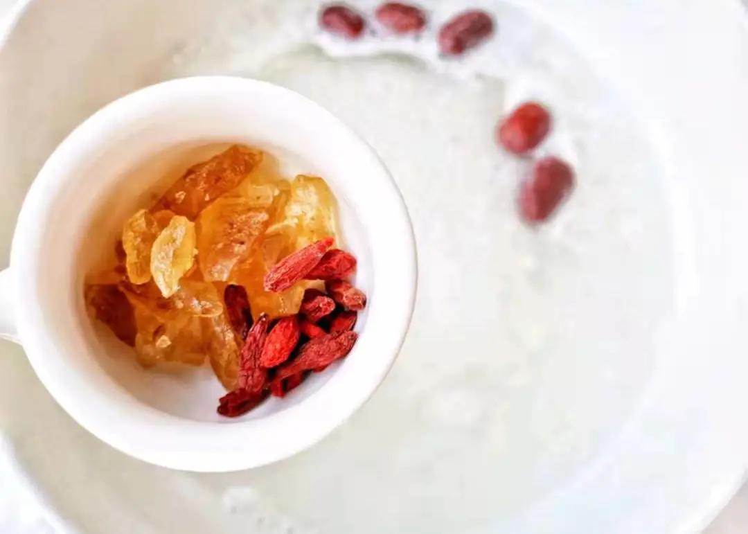 40岁女性吃哪些零食比较好,滋阴的零食有哪些