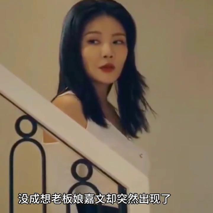 女孩被男友出卖遭到坏人暴打,女子被男友卖到青楼后续