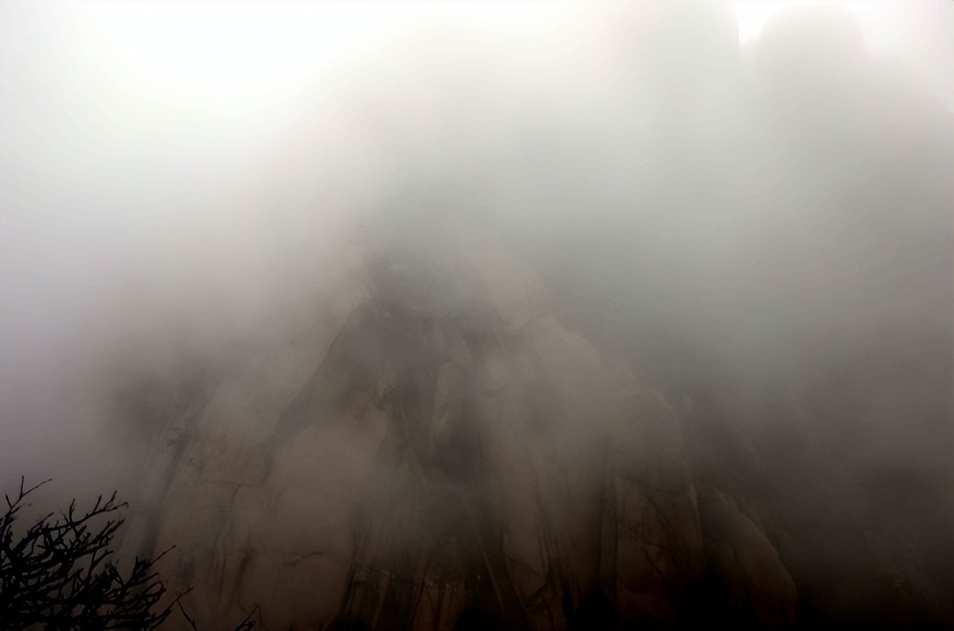 黄山慈光阁到玉屏楼步行多久,爬黄山从慈光阁开始的攻略