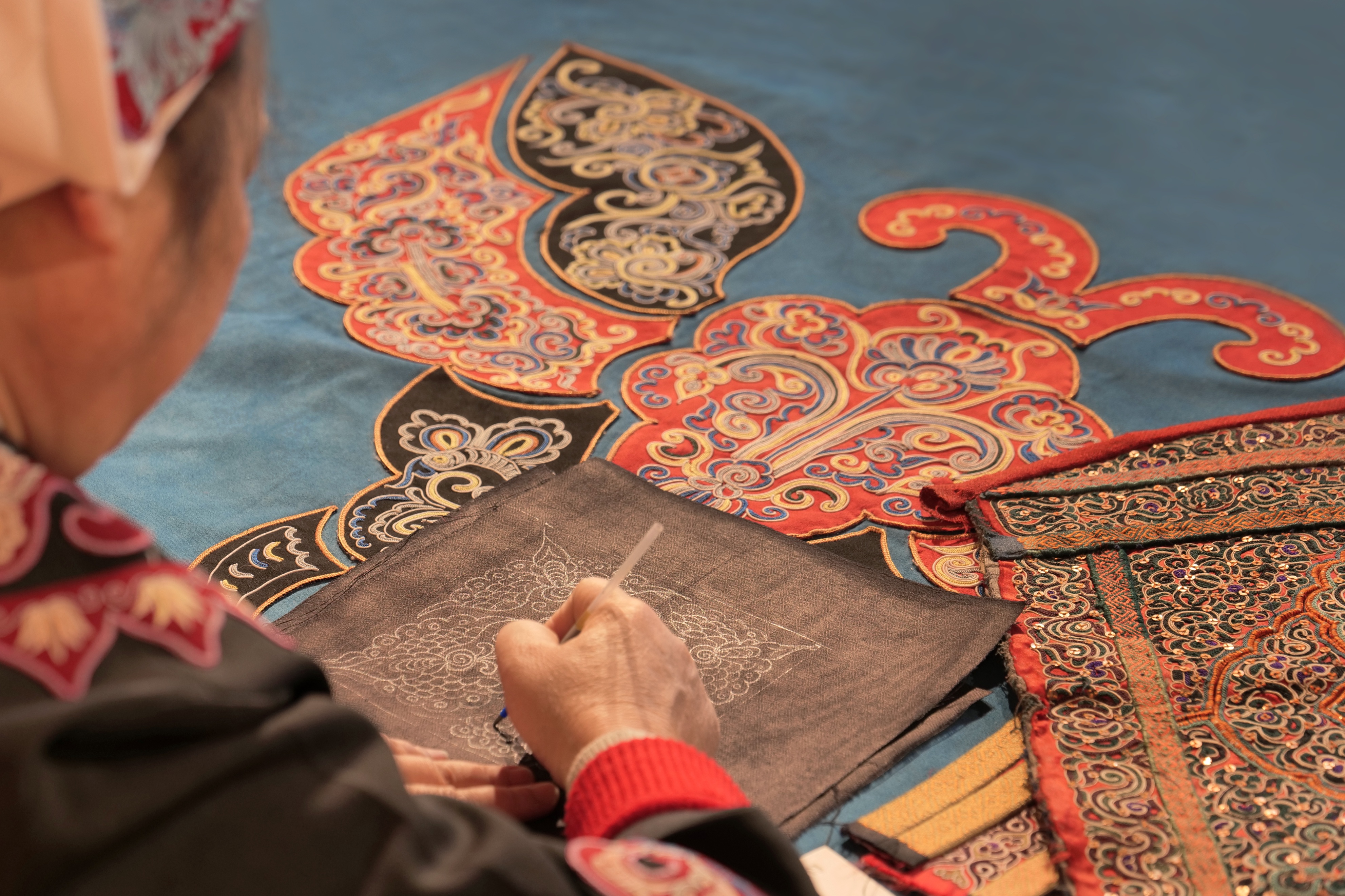 劲霸男装第四次登陆米兰时装周官方日程先声中国力量引领当代男性“悦己”东方美