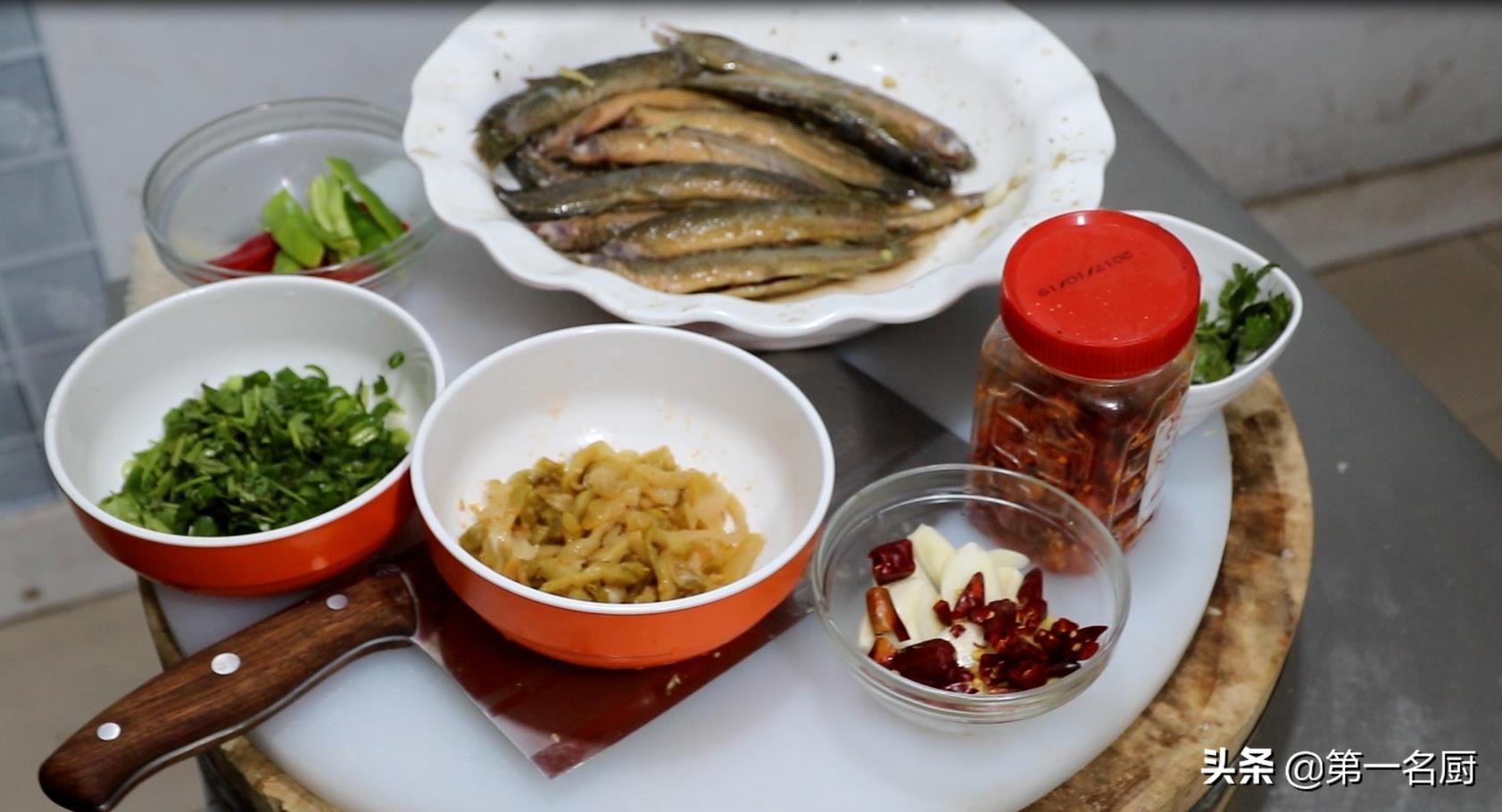 男人在生活中吃什么会更健康,建议男人别太节俭多吃这5种食物