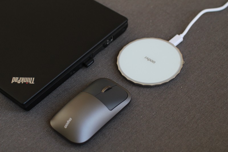 雷柏m700可充电无线鼠标,雷柏多模蓝牙鼠标怎么充电