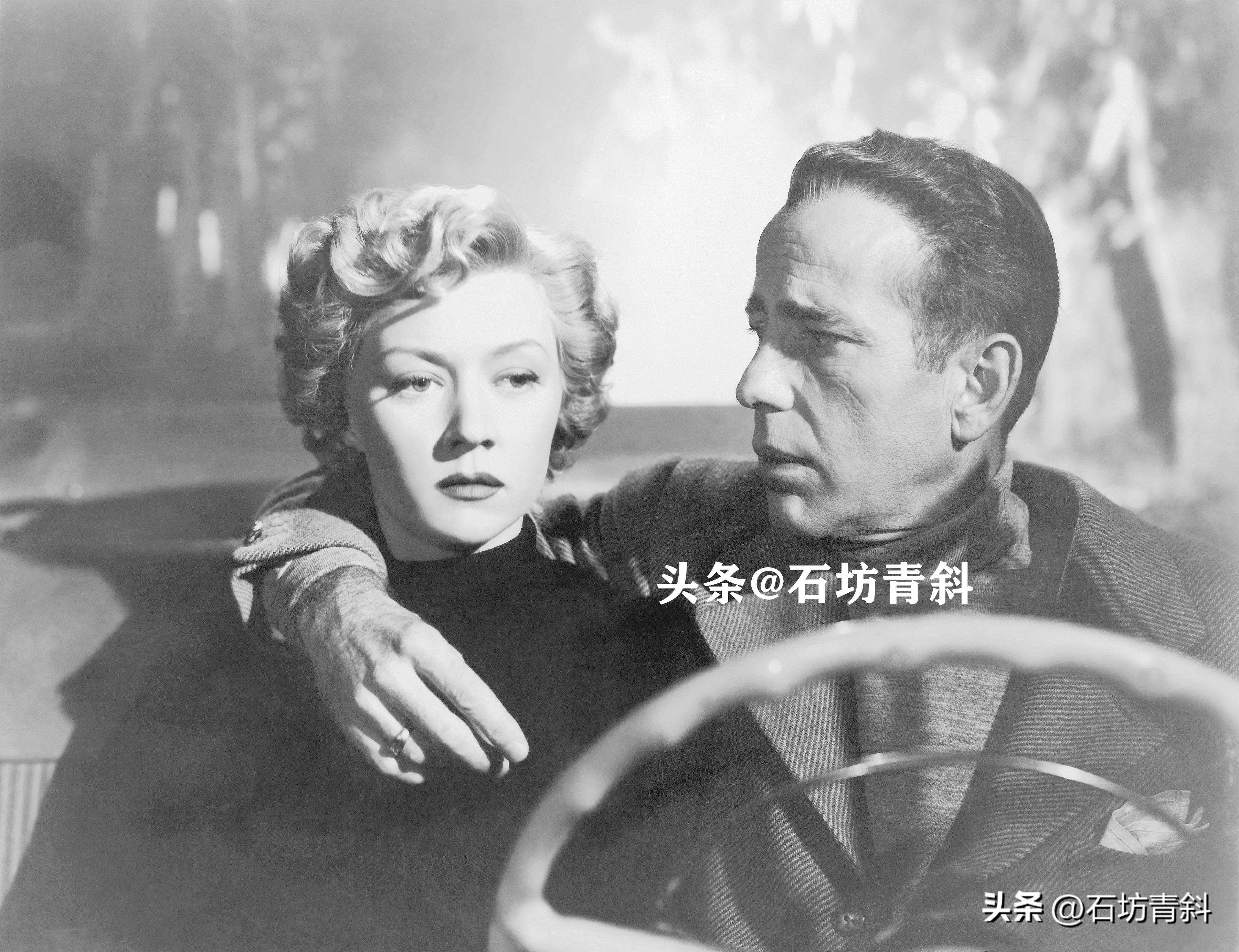 反英雄的暗夜行者，经历4次婚姻，小25岁的妻子陪他走到最后