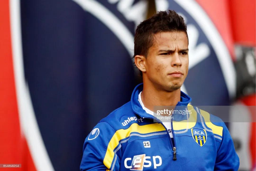 乔纳森世界波中超,乔纳森天津泰达c罗