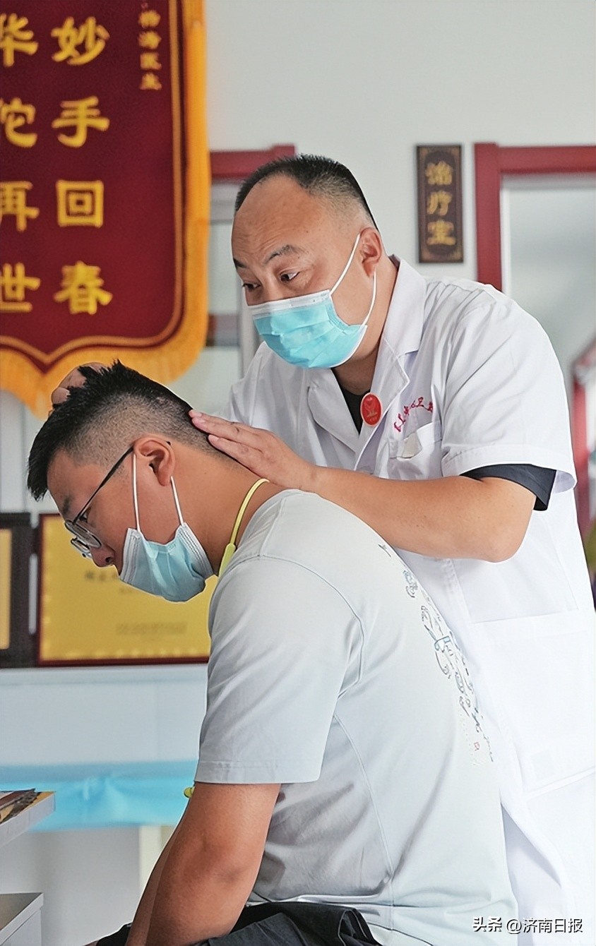 乡村医生老杨,村医老杨给邻居儿媳妇看病