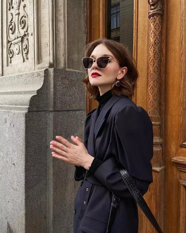 买一堆便宜的衣服好还是贵的好,买什么样的衣服便宜又好