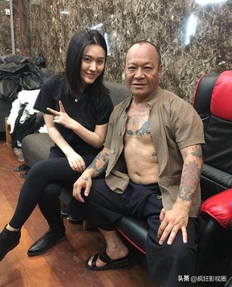 大佬b吴志雄东山再起,大佬b哥名场面