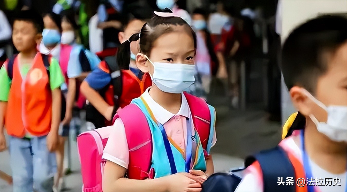 告别了“梓涵”时代，新一批“怪名”来袭！老师：别再整活了