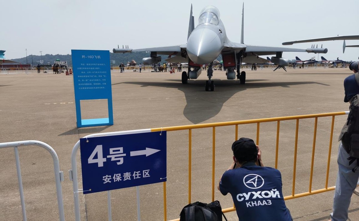 中国仿制过f16战斗机吗,歼16仿制的俄罗斯什么战机