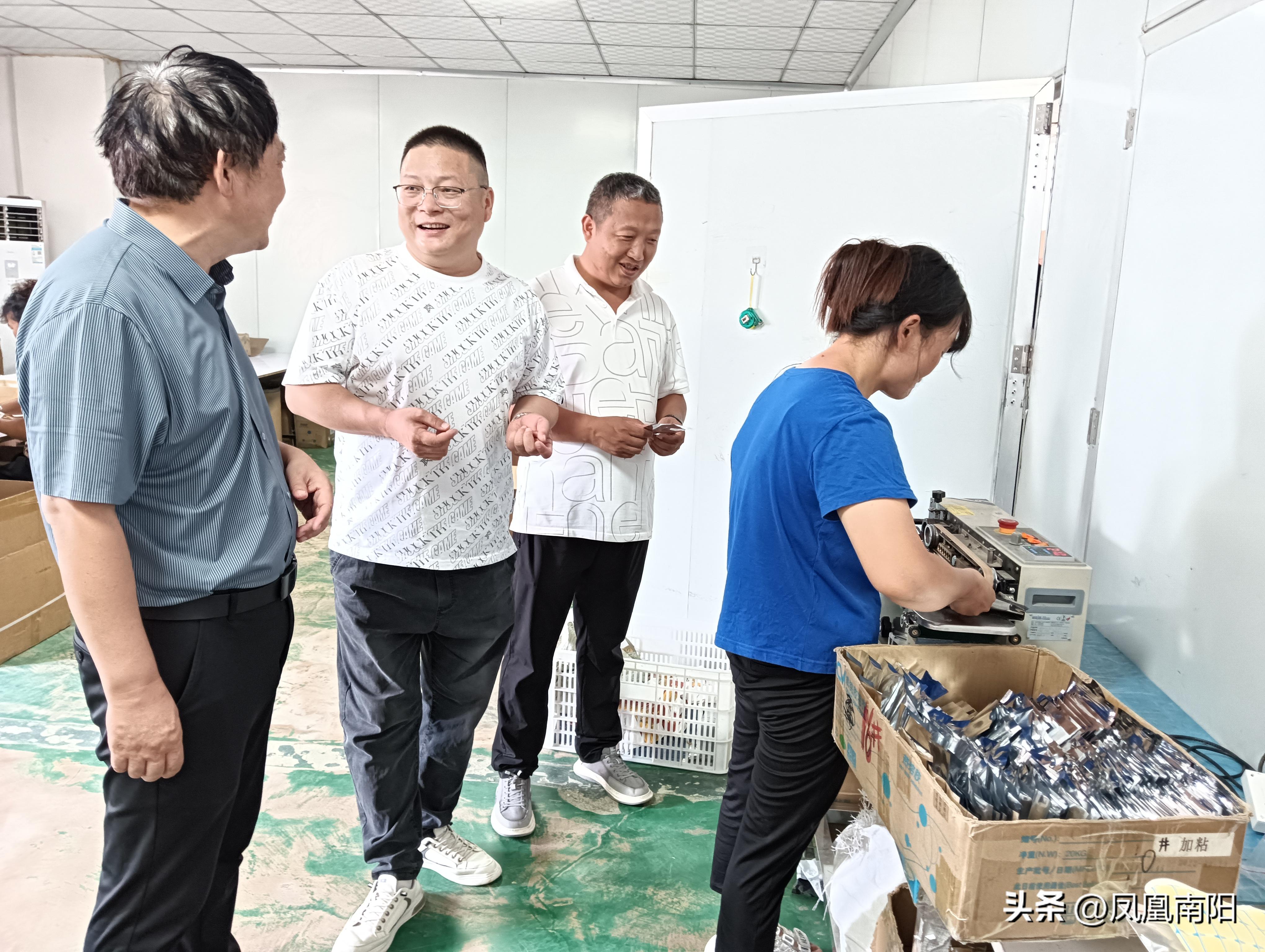 邓州市人大代表访谈,人大代表走访基层企业