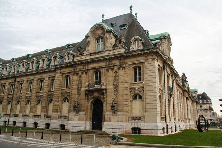 卢森堡国家介绍,卢森堡国家有多少人口