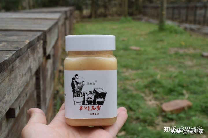 蜂蜜和蜂蜜膏有什么区别,天然蜂蜜和蜂蜜制品的区别