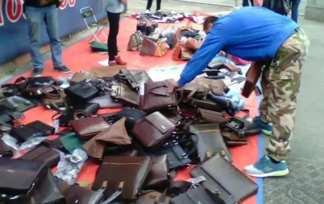 江南皮革厂老板黄鹤现在怎么样了,江南皮革厂厂长黄鹤最近怎么样了