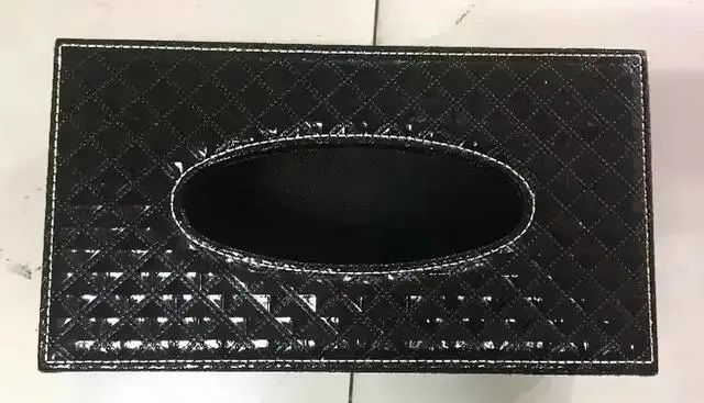 酒店员工偷装摄像头被偷拍,酒店前台泄露拍照客人信息