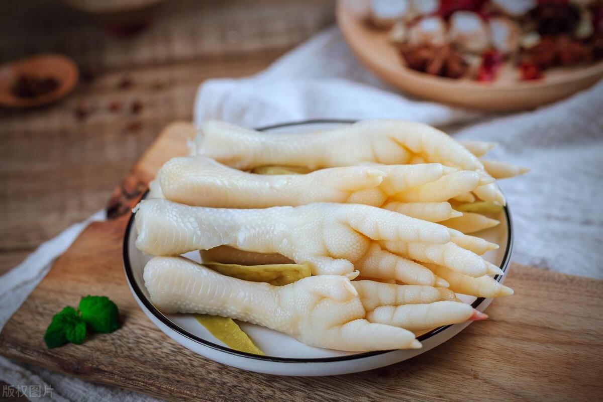 女人一生不可缺的食物西红柿,女人最适合吃的10种食物