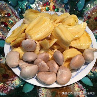 广州富硒农场:用嘴可亲到的菠萝蜜,别用头碰我