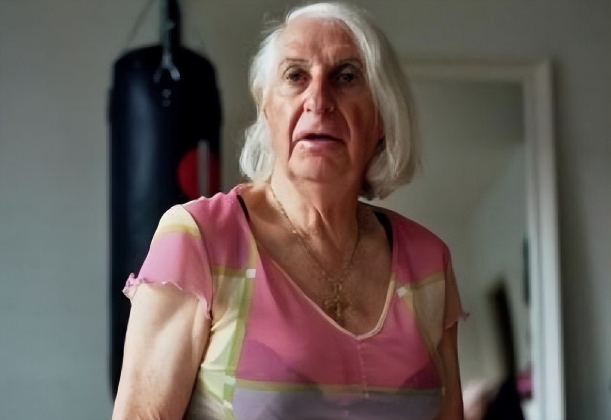 泰国双男主悲剧,泰国双重命运