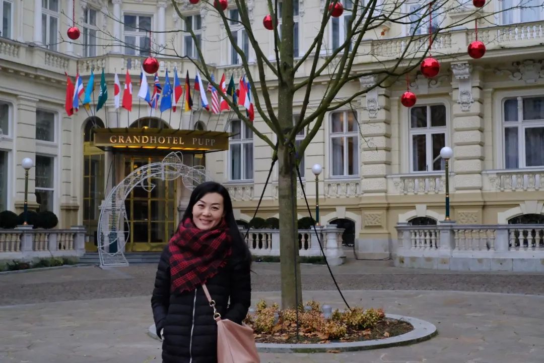 女人中年：我不配？