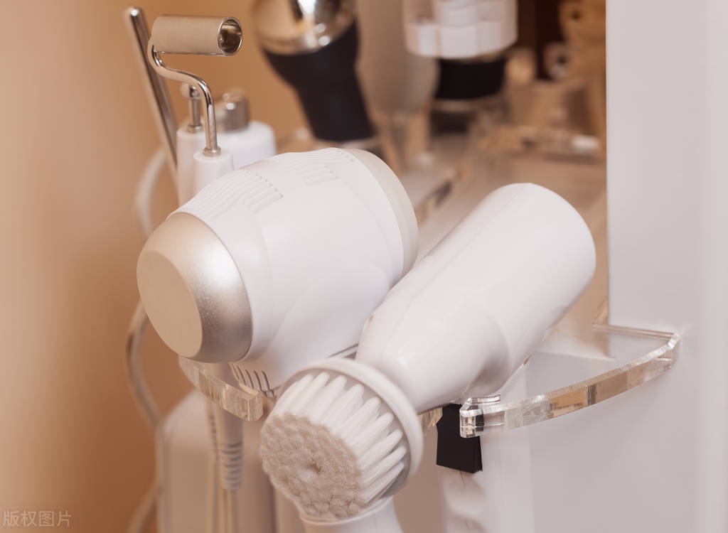 怎样快速让晒黑的皮肤白回来,如何让晒黑的皮肤变白小妙招