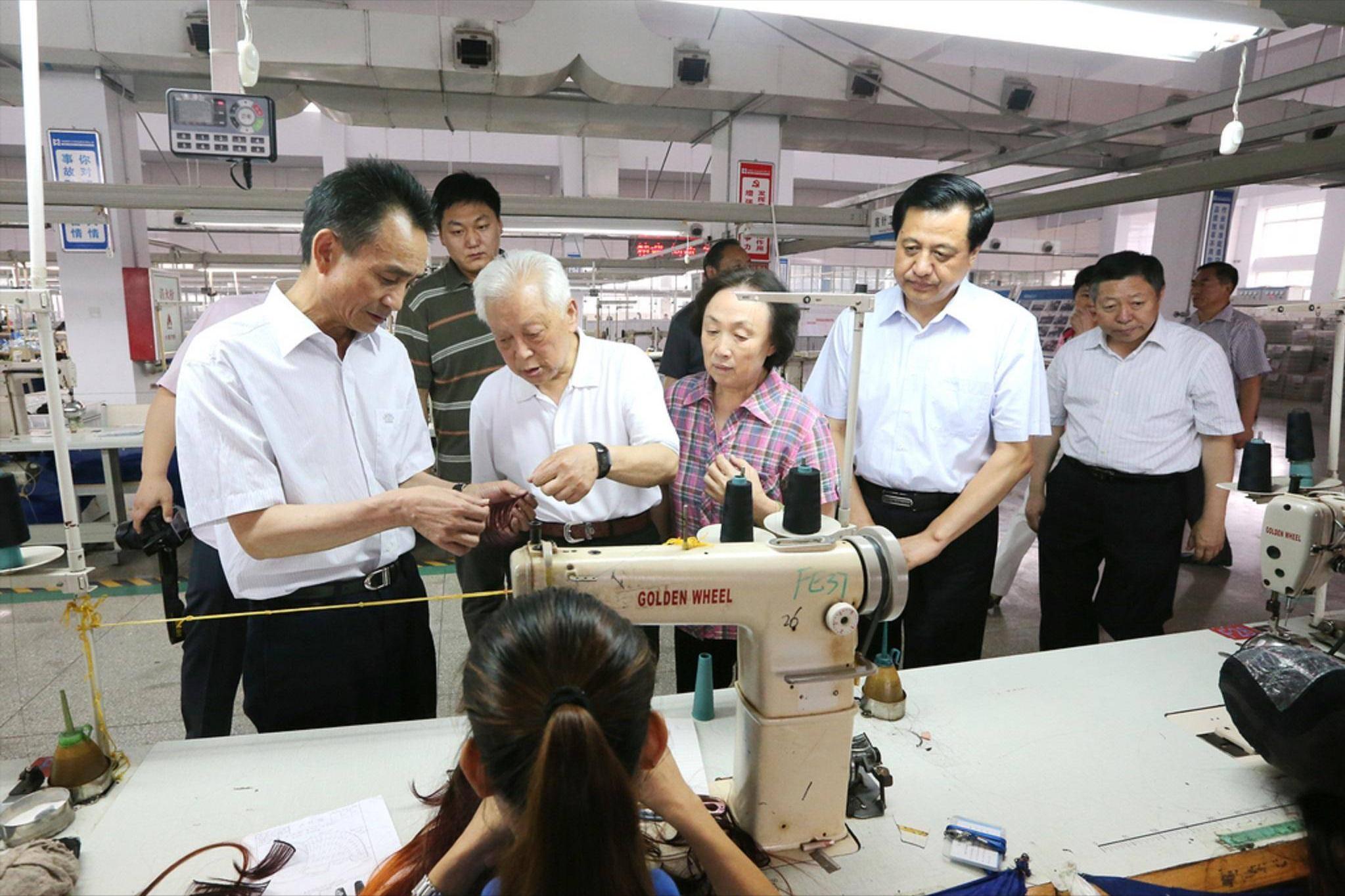 天下头等作假事，为什么还能大赚特赚外国人的钱？